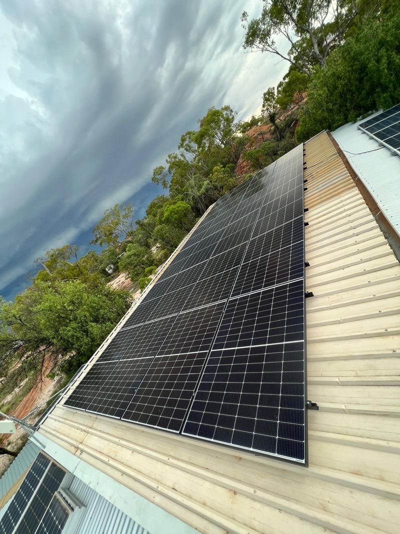 Lightning Ridge NSW - Off-grid 9602184c271 1 p 800